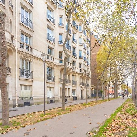 Paris Eiffel Studio Экстерьер фото