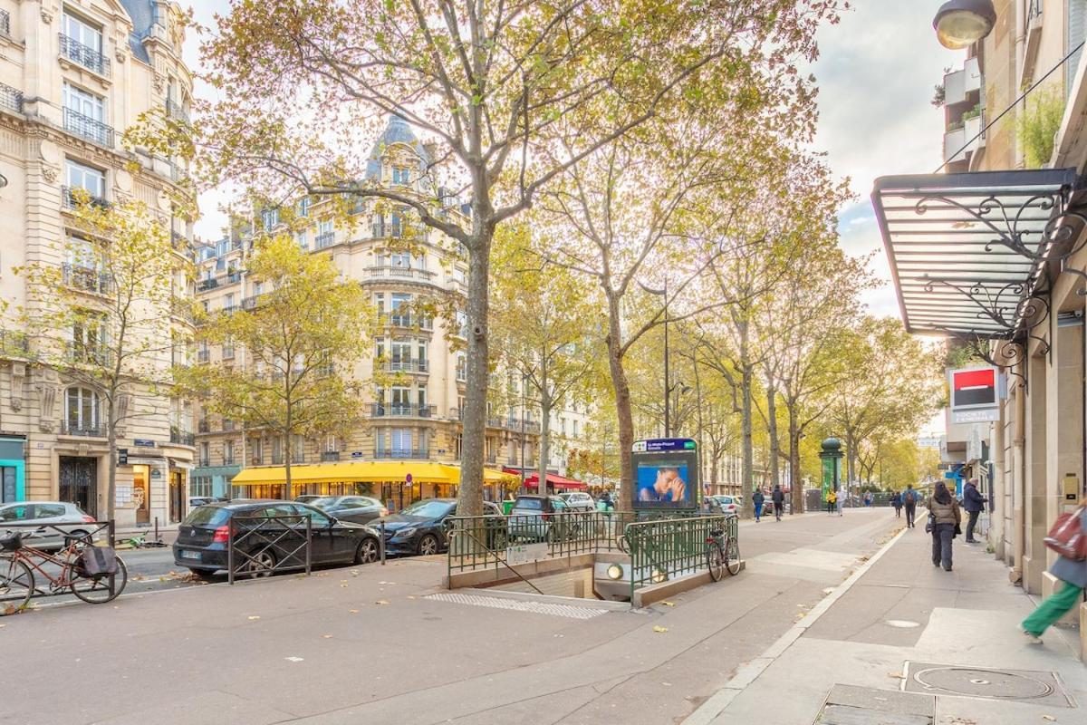 Paris Eiffel Studio Экстерьер фото