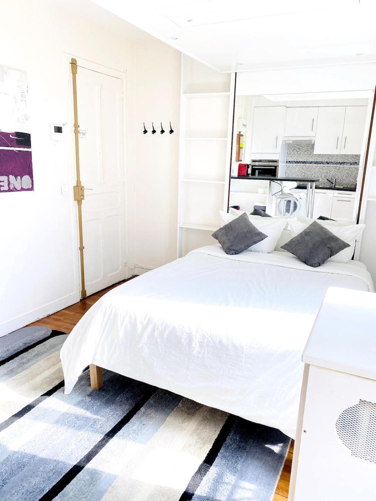 Paris Eiffel Studio Экстерьер фото