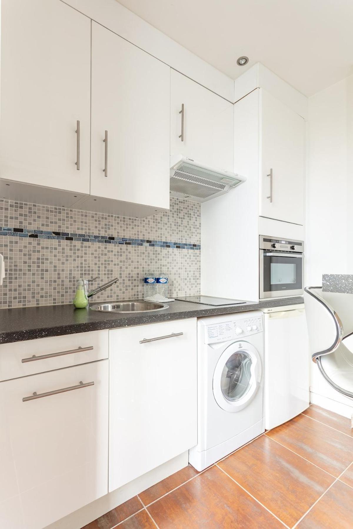 Paris Eiffel Studio Экстерьер фото